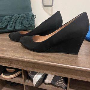 Brand new black wedges